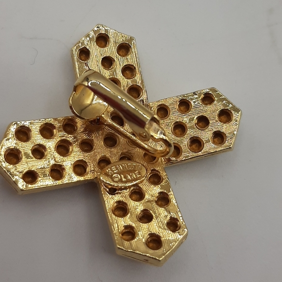 Kenneth Lane Rhinestone Clip On Earrings Criss Cross Gold Tone Signed - Picture 5 of 5